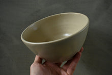 Load image into Gallery viewer, Everyday Bowl Satin Husk
