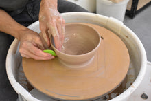 Load image into Gallery viewer, Thursday Evening Pottery Class - 4 Weeks